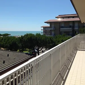 Apartmán Gallo - Walterigato Per Solo Famiglie, Lido di Jesolo